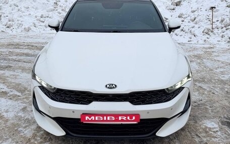 KIA K5, 2020 год, 2 700 000 рублей, 12 фотография