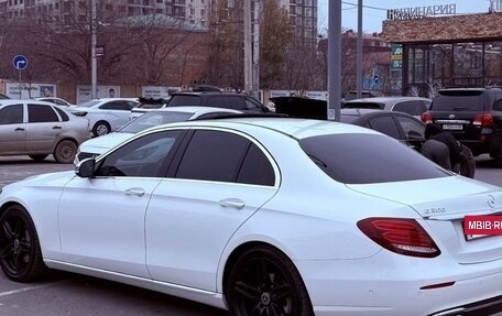 Mercedes-Benz E-Класс, 2019 год, 4 200 000 рублей, 2 фотография