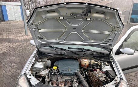 Renault Symbol I, 2006 год, 350 000 рублей, 17 фотография