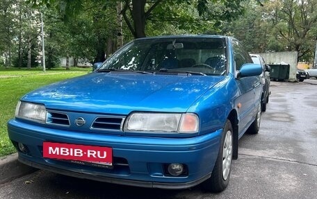 Nissan Primera II рестайлинг, 1995 год, 180 000 рублей, 3 фотография