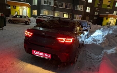 KIA Rio IV, 2018 год, 1 650 000 рублей, 12 фотография