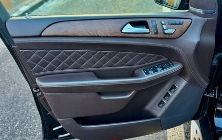 Mercedes-Benz GLS, 2017 год, 4 390 000 рублей, 14 фотография