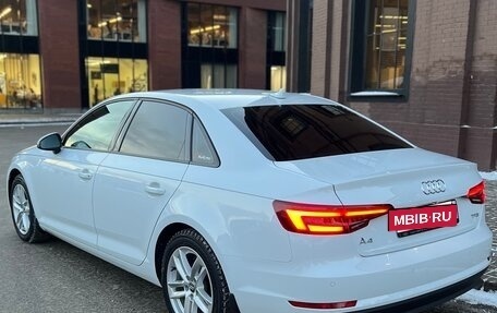 Audi A4, 2018 год, 2 150 000 рублей, 5 фотография