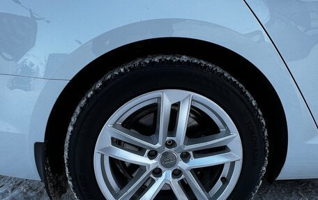 Audi A4, 2018 год, 2 150 000 рублей, 11 фотография