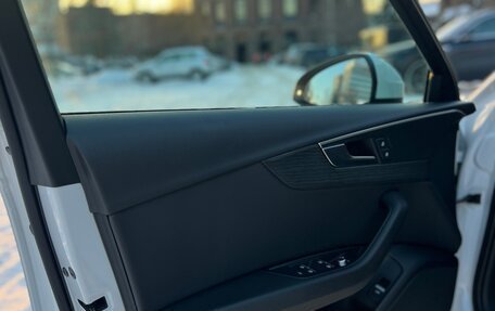 Audi A4, 2018 год, 2 150 000 рублей, 15 фотография