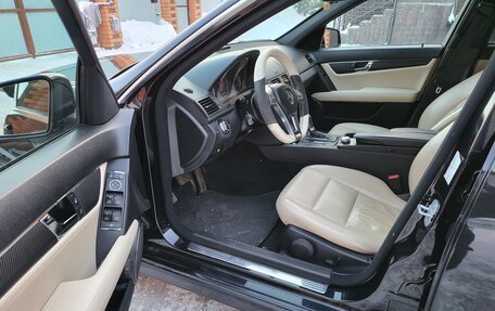 Mercedes-Benz C-Класс, 2009 год, 975 000 рублей, 12 фотография