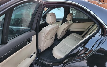 Mercedes-Benz C-Класс, 2009 год, 975 000 рублей, 11 фотография