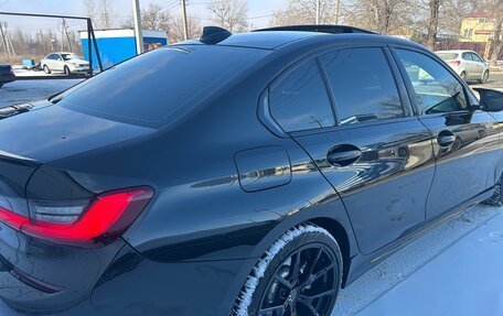 BMW 3 серия, 2019 год, 2 990 000 рублей, 5 фотография