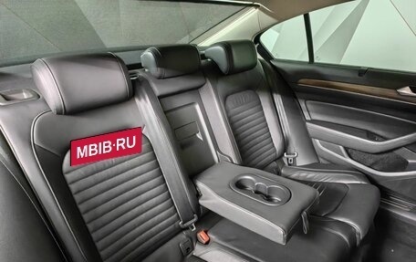 Volkswagen Passat B8 рестайлинг, 2018 год, 2 595 000 рублей, 17 фотография