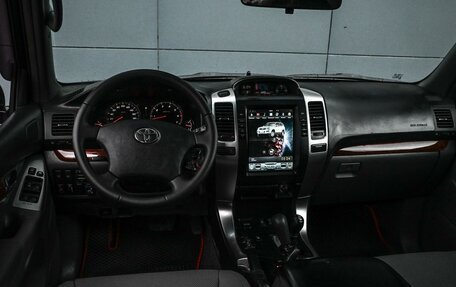 Toyota Land Cruiser Prado 120 рестайлинг, 2006 год, 2 329 000 рублей, 6 фотография