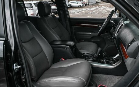 Toyota Land Cruiser Prado 120 рестайлинг, 2006 год, 2 329 000 рублей, 8 фотография