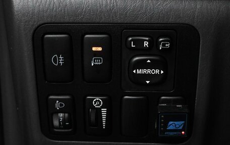 Toyota Land Cruiser Prado 120 рестайлинг, 2006 год, 2 329 000 рублей, 13 фотография