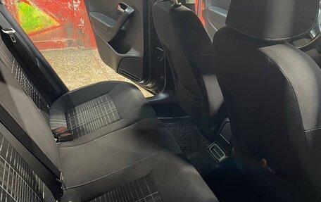 Volkswagen Polo VI (EU Market), 2015 год, 880 000 рублей, 11 фотография