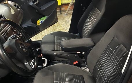 Volkswagen Polo VI (EU Market), 2015 год, 880 000 рублей, 10 фотография