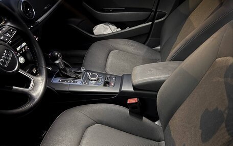 Audi A3, 2018 год, 1 440 000 рублей, 13 фотография