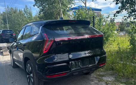 Geely Atlas, 2025 год, 3 000 000 рублей, 4 фотография