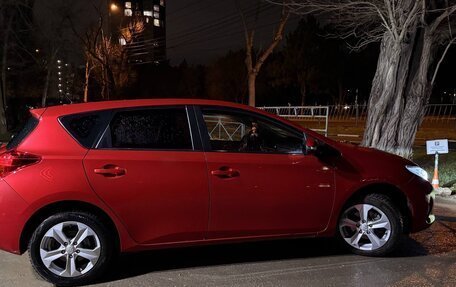 Toyota Auris II, 2013 год, 1 250 000 рублей, 3 фотография
