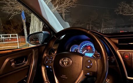 Toyota Auris II, 2013 год, 1 250 000 рублей, 9 фотография