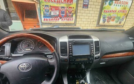 Toyota Land Cruiser Prado 120 рестайлинг, 2006 год, 1 700 000 рублей, 6 фотография