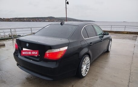BMW 5 серия, 2004 год, 995 000 рублей, 4 фотография