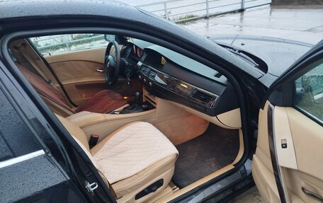 BMW 5 серия, 2004 год, 995 000 рублей, 6 фотография