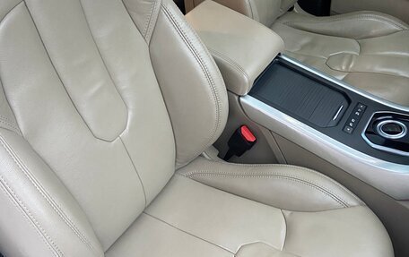 Land Rover Range Rover Evoque I, 2014 год, 2 400 000 рублей, 12 фотография