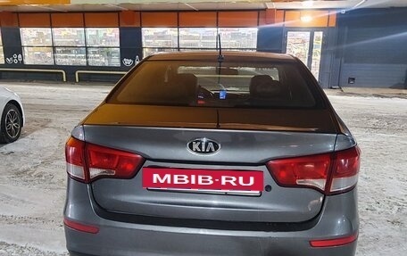 KIA Rio III рестайлинг, 2015 год, 450 000 рублей, 2 фотография