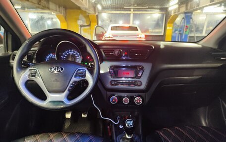 KIA Rio III рестайлинг, 2015 год, 450 000 рублей, 5 фотография