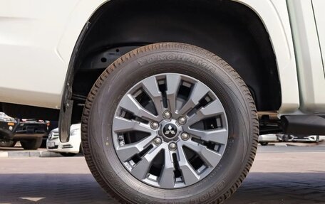 Mitsubishi L200, 2026 год, 4 970 334 рублей, 19 фотография