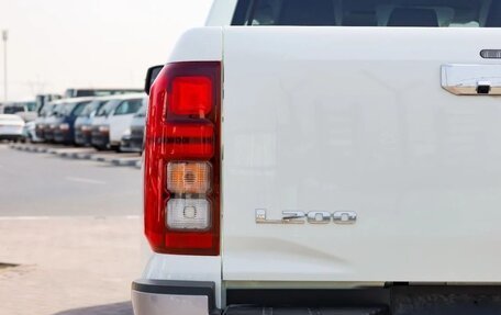 Mitsubishi L200, 2026 год, 4 970 334 рублей, 21 фотография