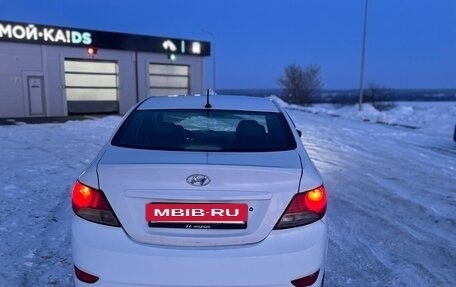 Hyundai Solaris II рестайлинг, 2013 год, 360 000 рублей, 5 фотография