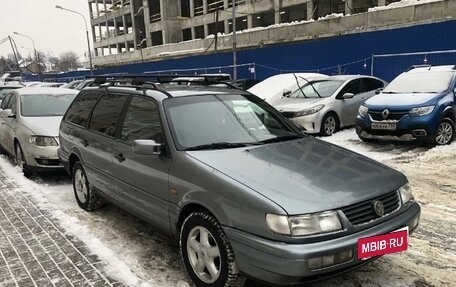 Volkswagen Passat B4, 1993 год, 350 000 рублей, 12 фотография