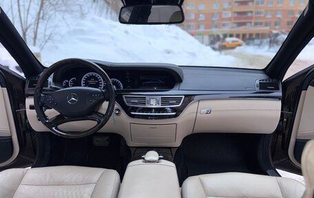 Mercedes-Benz S-Класс, 2011 год, 1 850 000 рублей, 20 фотография