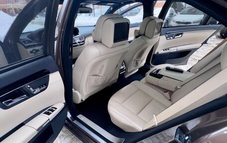 Mercedes-Benz S-Класс, 2011 год, 1 850 000 рублей, 19 фотография