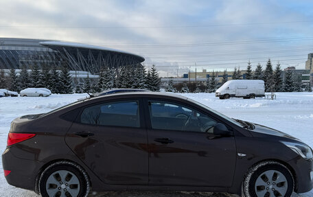 Hyundai Solaris II рестайлинг, 2015 год, 850 000 рублей, 3 фотография