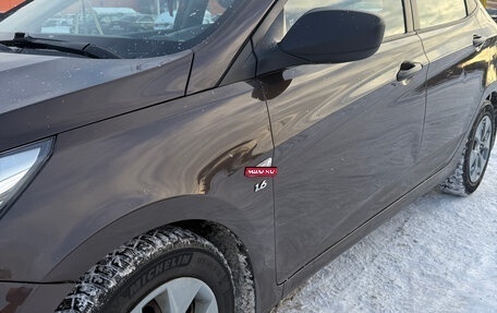 Hyundai Solaris II рестайлинг, 2015 год, 850 000 рублей, 13 фотография