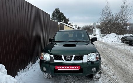 Nissan NP300, 2008 год, 1 150 000 рублей, 12 фотография