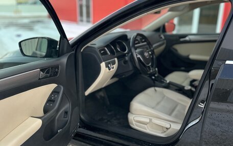 Volkswagen Jetta VI, 2016 год, 1 290 000 рублей, 18 фотография