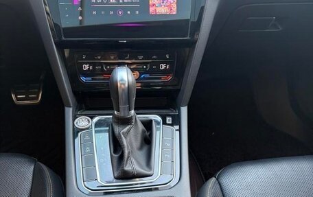 Volkswagen Passat CC, 2024 год, 4 399 334 рублей, 13 фотография