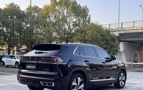 Volkswagen Teramont I, 2024 год, 4 600 334 рублей, 2 фотография