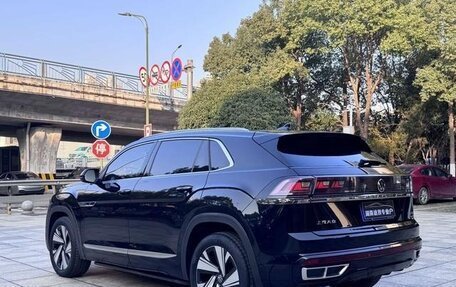 Volkswagen Teramont I, 2024 год, 4 600 334 рублей, 6 фотография