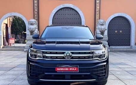 Volkswagen Teramont I, 2024 год, 4 600 334 рублей, 3 фотография