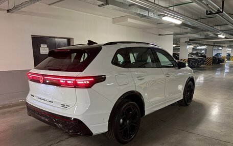 Volkswagen Tiguan, 2025 год, 4 950 000 рублей, 5 фотография