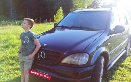 Mercedes-Benz M-Класс, 1999 год, 550 000 рублей, 3 фотография