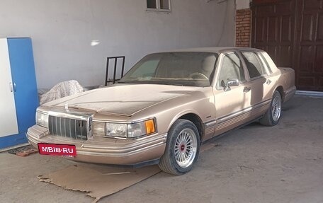 Lincoln Town Car II, 1992 год, 350 000 рублей, 5 фотография