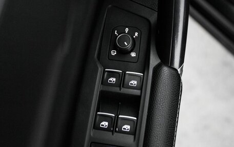 Volkswagen Tiguan II, 2018 год, 2 148 000 рублей, 18 фотография