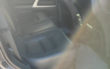 Toyota Land Cruiser 200, 2019 год, 7 250 000 рублей, 5 фотография