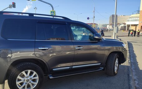 Toyota Land Cruiser 200, 2019 год, 7 250 000 рублей, 14 фотография