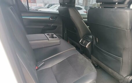 Toyota Hilux VIII, 2024 год, 7 000 000 рублей, 12 фотография