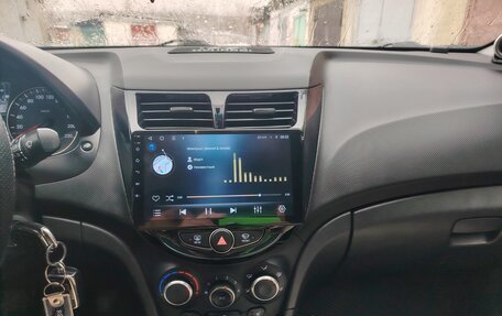 Hyundai Solaris II рестайлинг, 2016 год, 900 000 рублей, 11 фотография